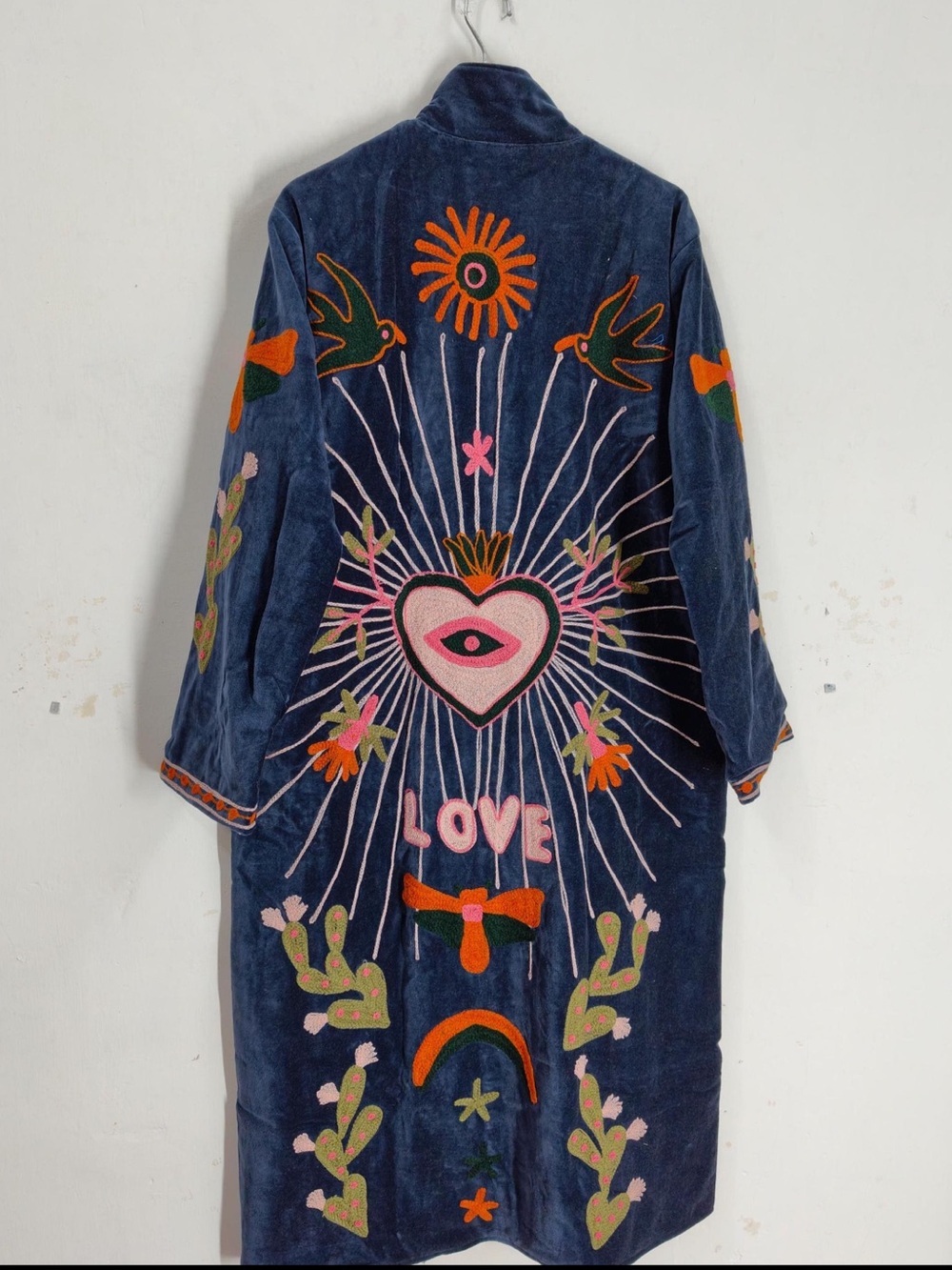 New Artisan Handmade Deep Blue Velvet Suzani Embroidered Statement Coat - Picture 8 of 8